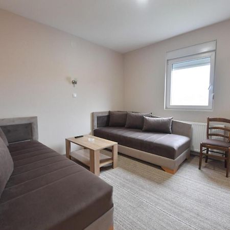 Olimp Motel Kraljevo Ngoại thất bức ảnh