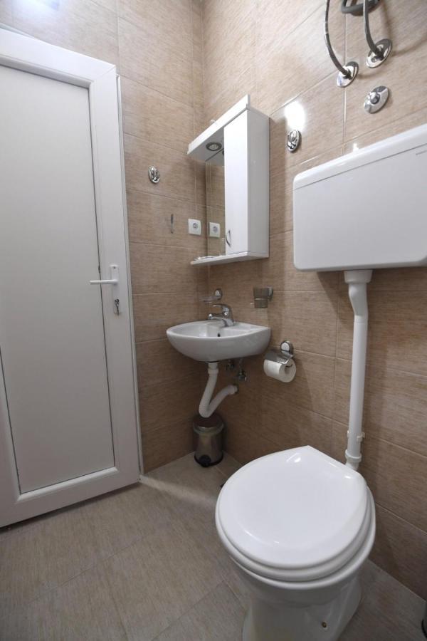 Olimp Motel Kraljevo Ngoại thất bức ảnh